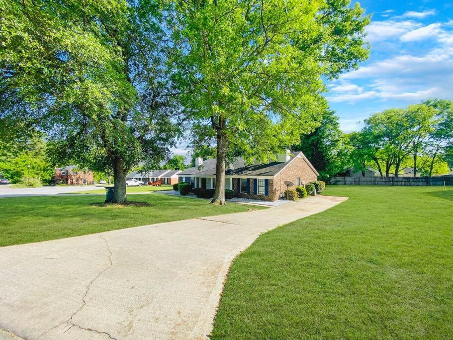 New! Luxe Cottage With Big Backyard 10 Mi To Augusta Evans Екстер'єр фото